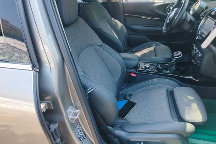 Used MINI Clubman 2016 1.5T COOPER Right Front Seat