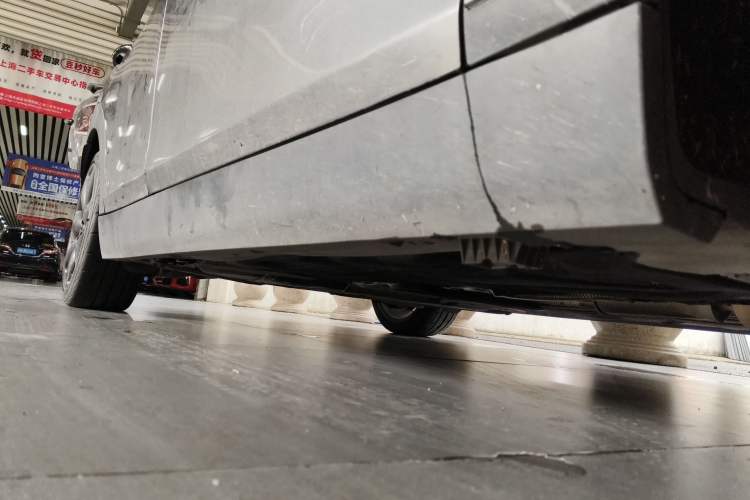 Used MINI Clubman 2016 2.0T COOPER S Geek Edition Right Side Sill