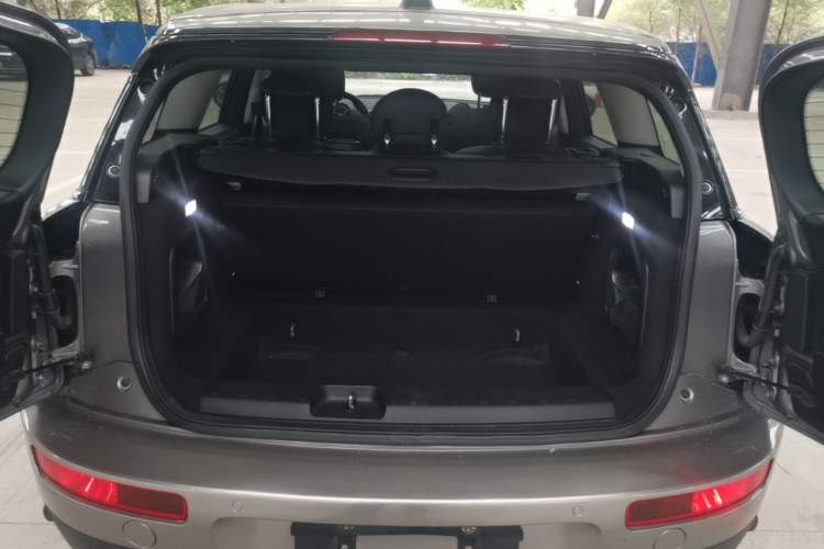 Used MINI Clubman 2016 Revised Version 1.5T COOPER Connoisseur Edition Trunk