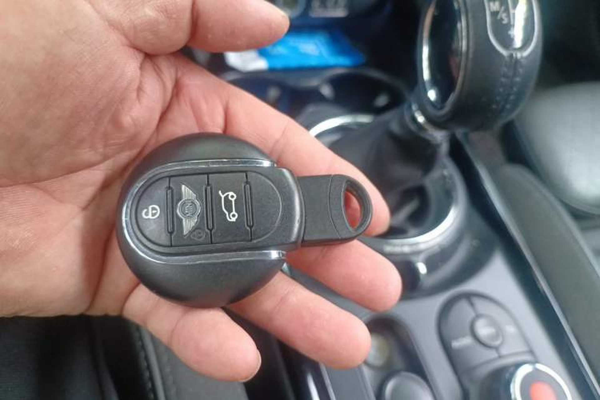 Used MINI Clubman 2016 Revised Version 1.5T COOPER Connoisseur Edition Vehicle Key