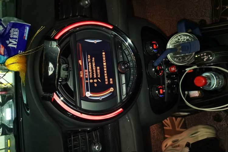Used MINI Clubman 2016 Revised 2.0T COOPER S Audio And AC Panel