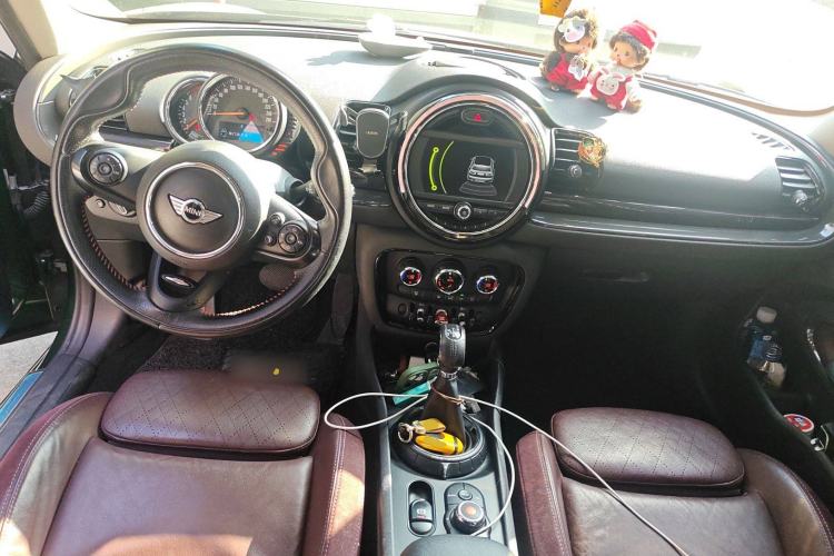 Used MINI Clubman 2016 2.0T COOPER S Center Console