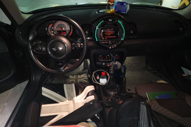 Used MINI Clubman 2016 Revised 2.0T COOPER S Center Console