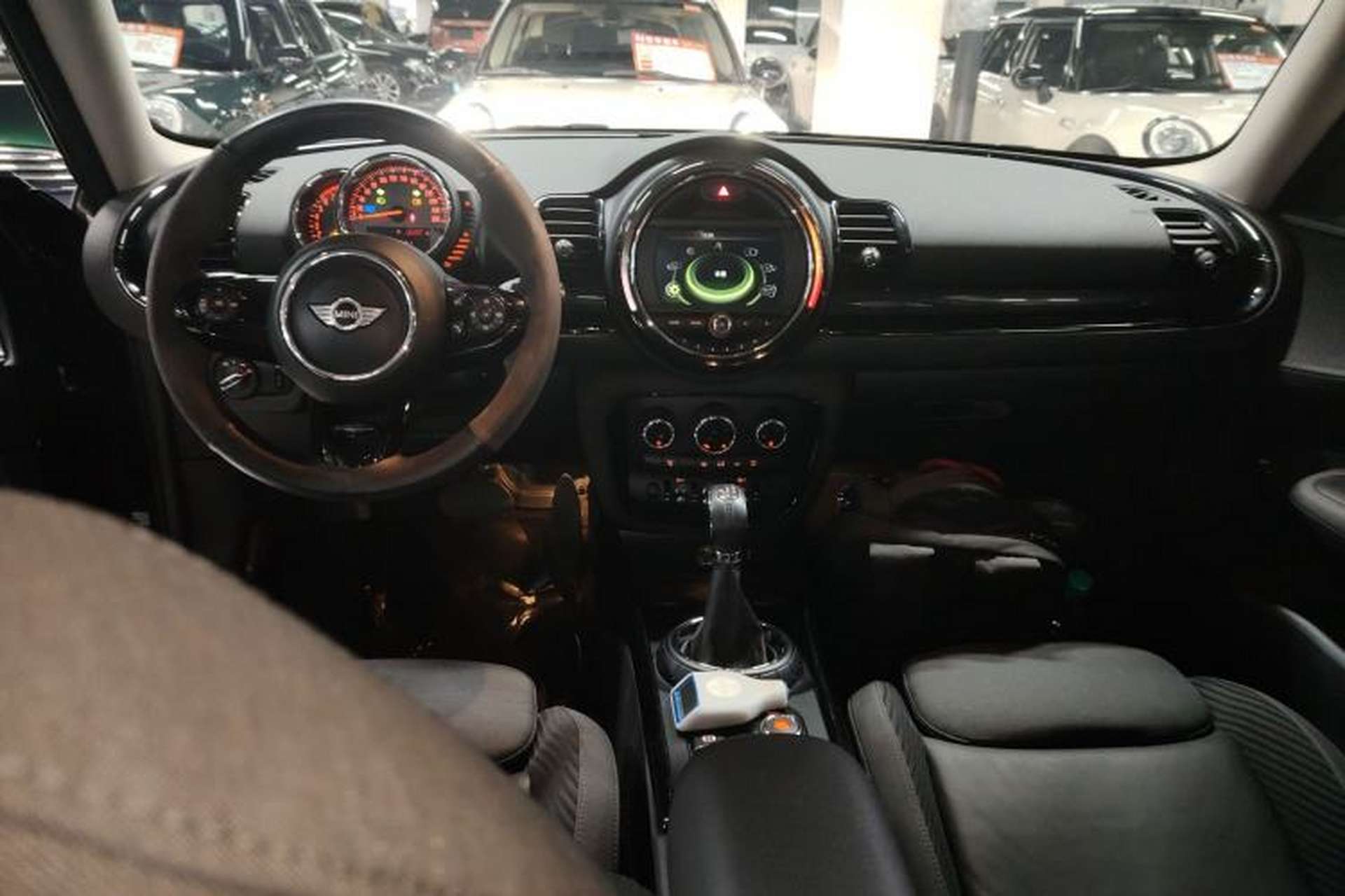 Used MINI Clubman 2016 Revised 2.0T COOPER S Center Console