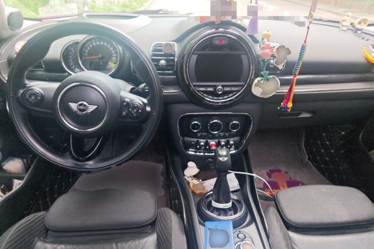 Used MINI Clubman 2016 Updated 1.5T COOPER Geek Edition Center Console