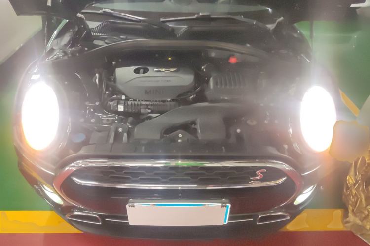 Used MINI Clubman 2016 Revised 2.0T COOPER S Engine Bay