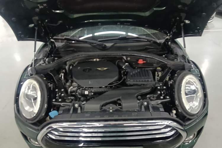 Used MINI Clubman 2016 1.5T COOPER Connoisseur Edition Engine Bay
