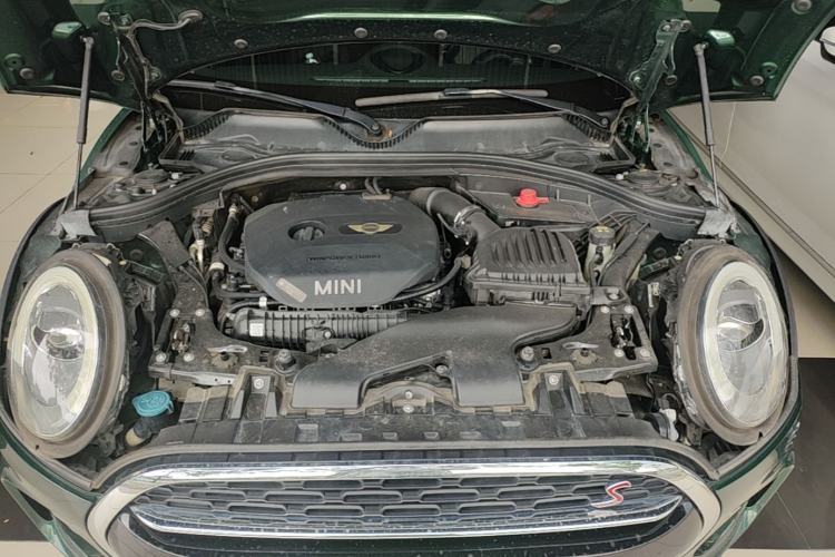 Used MINI Clubman 2016 Revised Version 2.0T COOPER S Connoisseur Edition Engine Bay
