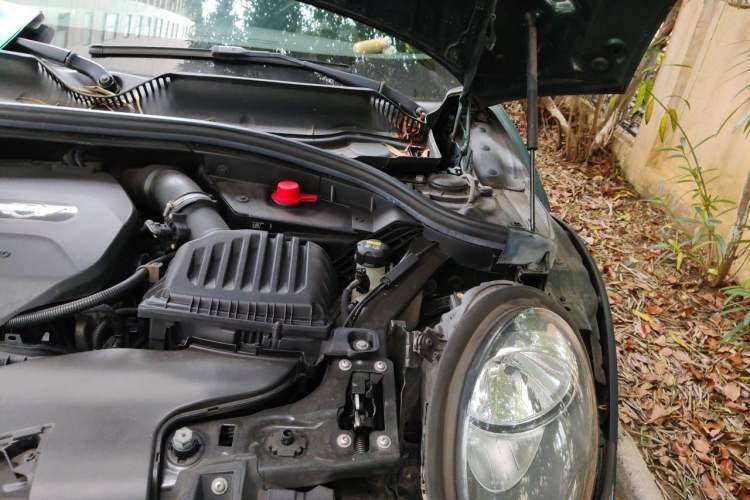 Used MINI Clubman 2016 Revised 1.5T COOPER Engine Bay Left