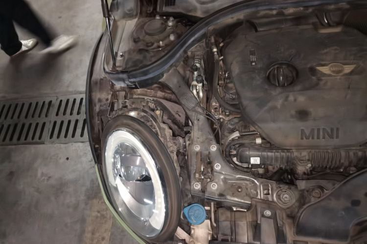 Used MINI Clubman 2016 Revised 2.0T COOPER S Engine Bay Right