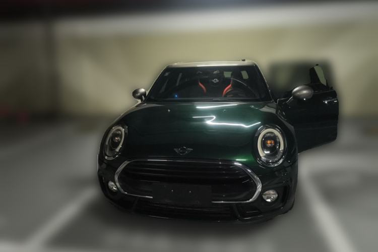 Used MINI Clubman 2016 Revised Version 1.5T COOPER Connoisseur Edition Front