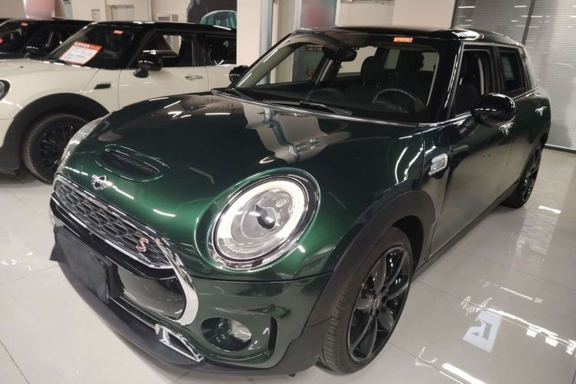 Used MINI Clubman 2016 Revised 2.0T COOPER S Front Left 45 Deg