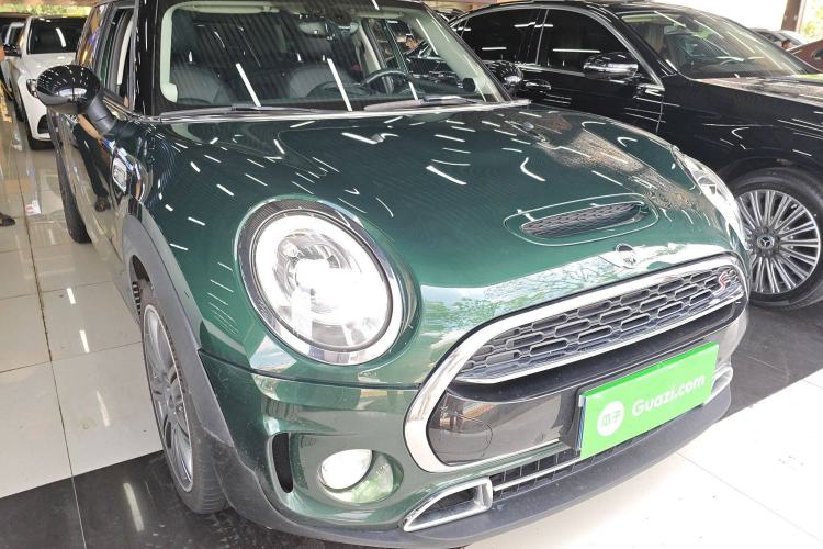 Used MINI Clubman 2016 Revised Version 2.0T COOPER S Connoisseur Edition Front Right 45 Deg