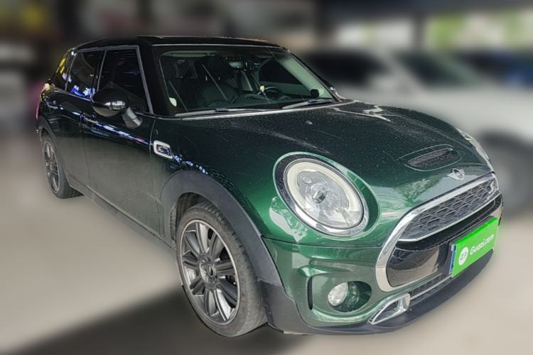 Used MINI Clubman 2016 Revised Version 2.0T COOPER S Connoisseur Edition Front Right 45 Deg