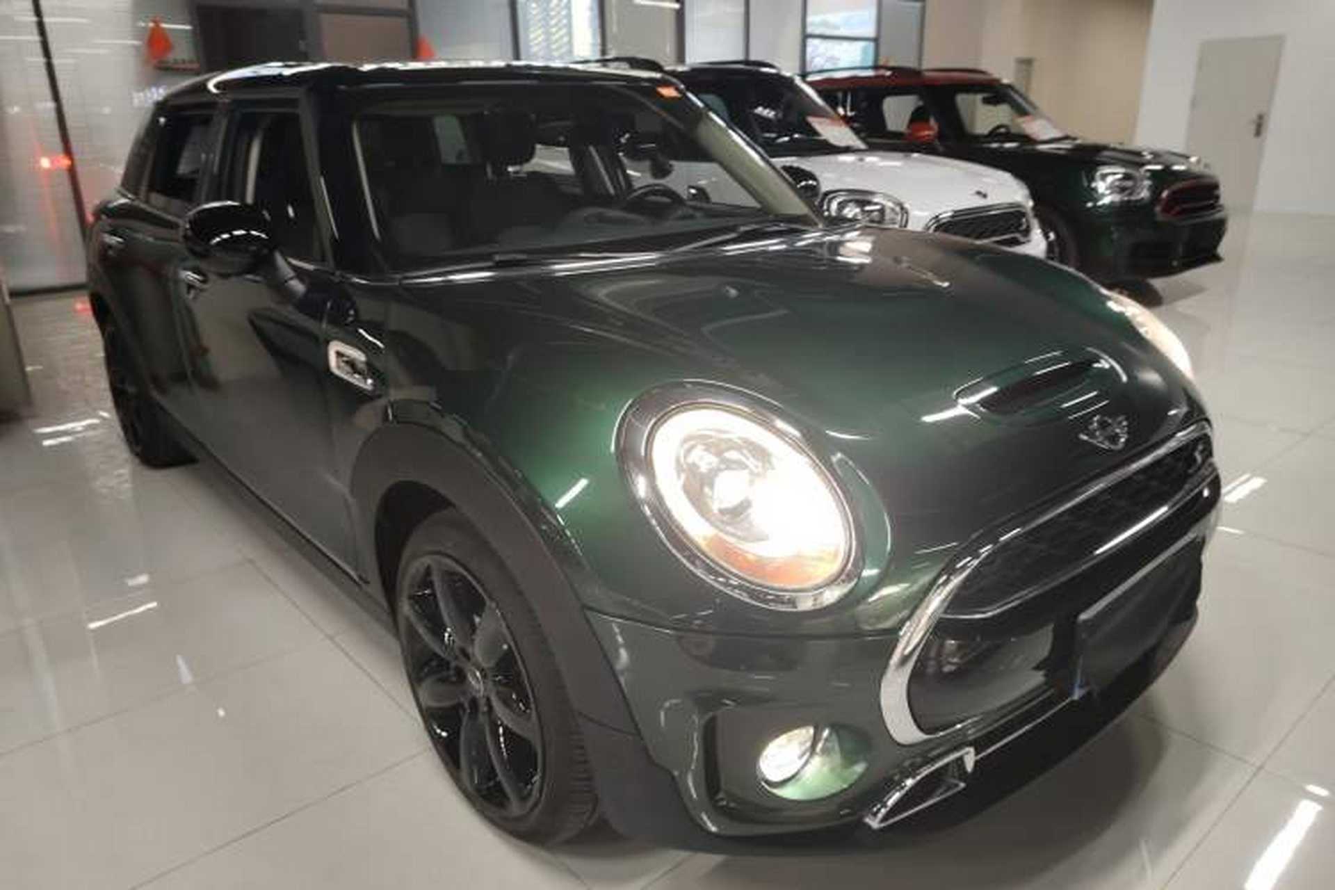 Used MINI Clubman 2016 Revised 2.0T COOPER S Front Right 45 Deg