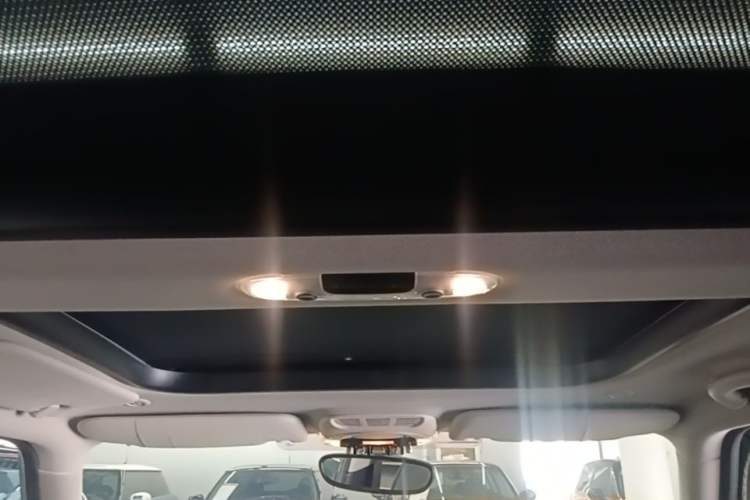 Used MINI Clubman 2016 1.5T COOPER Connoisseur Edition Headliner