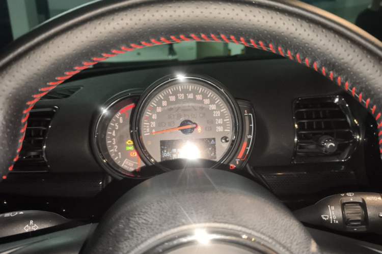Used MINI Clubman 2016 Revised Version 1.5T COOPER Connoisseur Edition Instrument Cluster