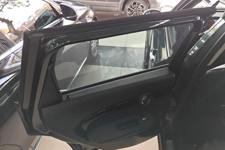 Used MINI Clubman 2016 Revised Version 2.0T COOPER S Connoisseur Edition Left Rear Door Interior