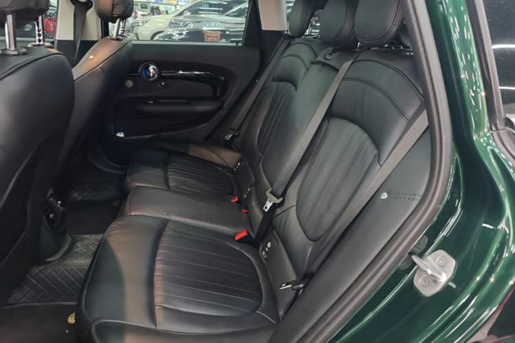 Used MINI Clubman 2016 Revised Version 2.0T COOPER S Connoisseur Edition Left Rear Seat