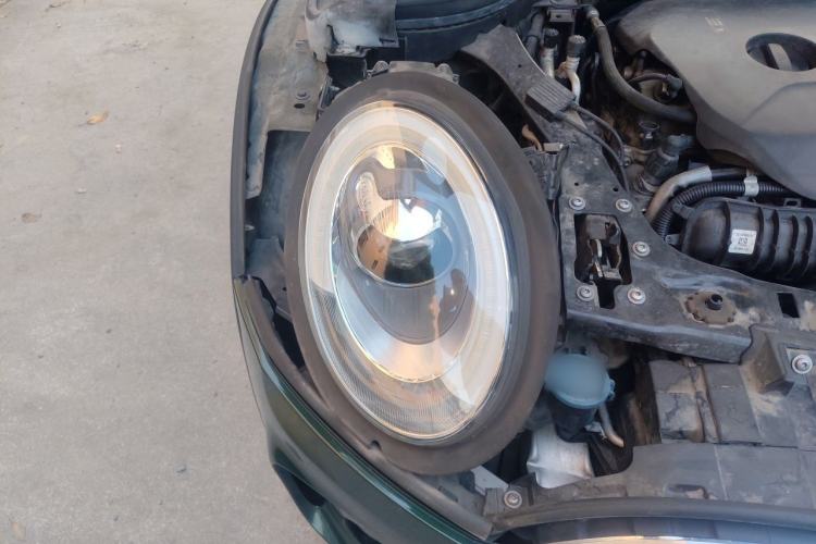 Used MINI Clubman 2016 Revised 2.0T COOPER S Right Front Headlight