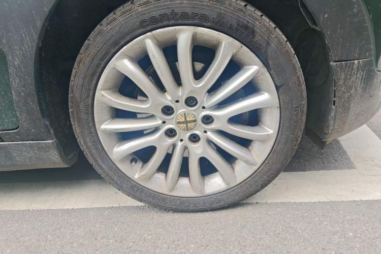 Used MINI Clubman 2016 Updated 1.5T COOPER Geek Edition Right Front Wheel Hub