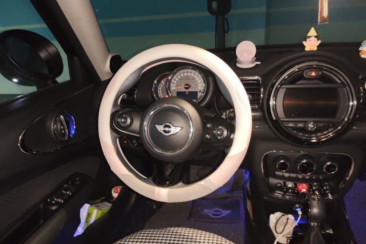 Used MINI Clubman 2016 Updated 1.5T COOPER Geek Edition Steering Wheel