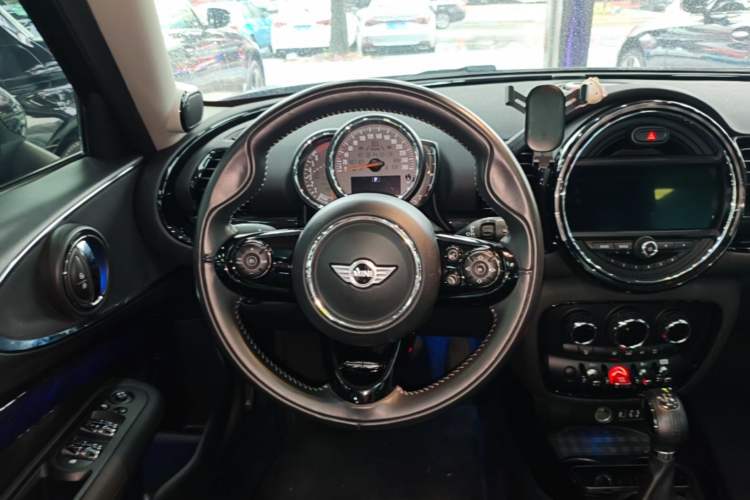 Used MINI Clubman 2016 Revised Version 2.0T COOPER S Connoisseur Edition Steering Wheel