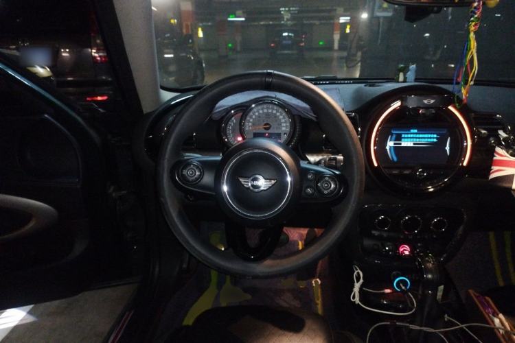 Used MINI Clubman 2016 1.5T COOPER Connoisseur Edition Steering Wheel