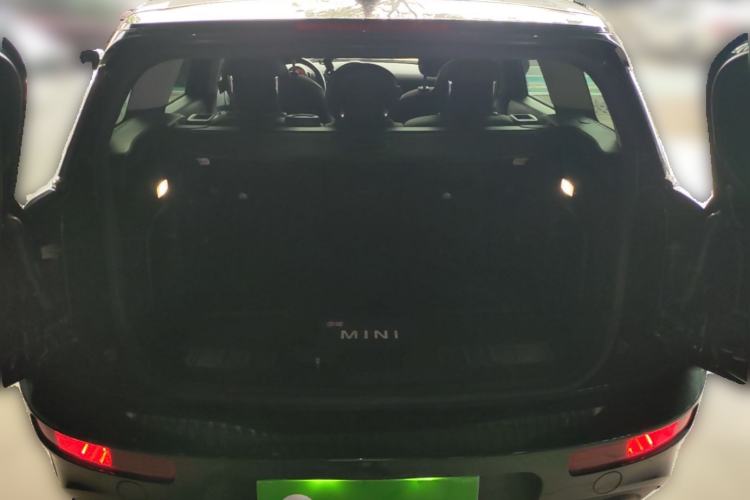 Used MINI Clubman 2016 Revised Version 2.0T COOPER S Connoisseur Edition Trunk