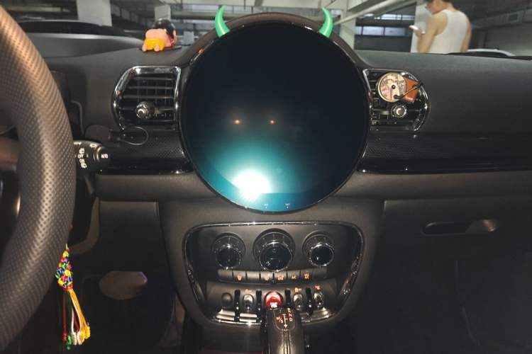 Used MINI Clubman 2016 Updated 1.5T COOPER Geek Edition Audio And AC Panel