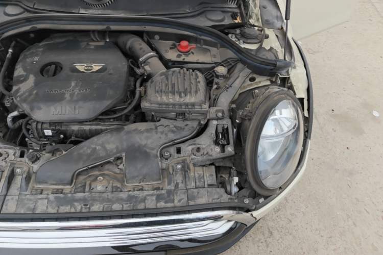 Used MINI Clubman 2016 Revised 1.5T COOPER Engine Bay Left