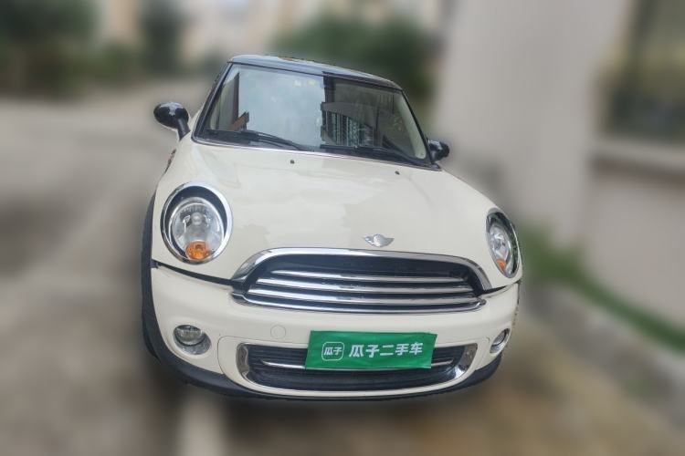 Used MINI Clubman 2016 2.0T COOPER S Geek Edition Front