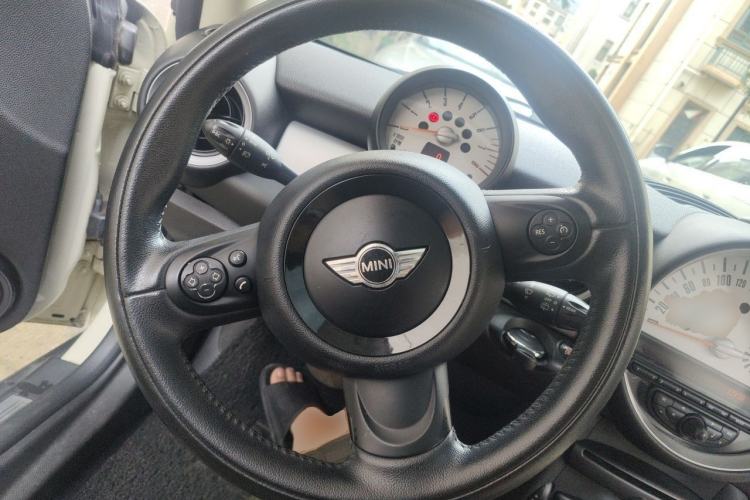Used MINI Clubman 2016 2.0T COOPER S Geek Edition Steering Wheel