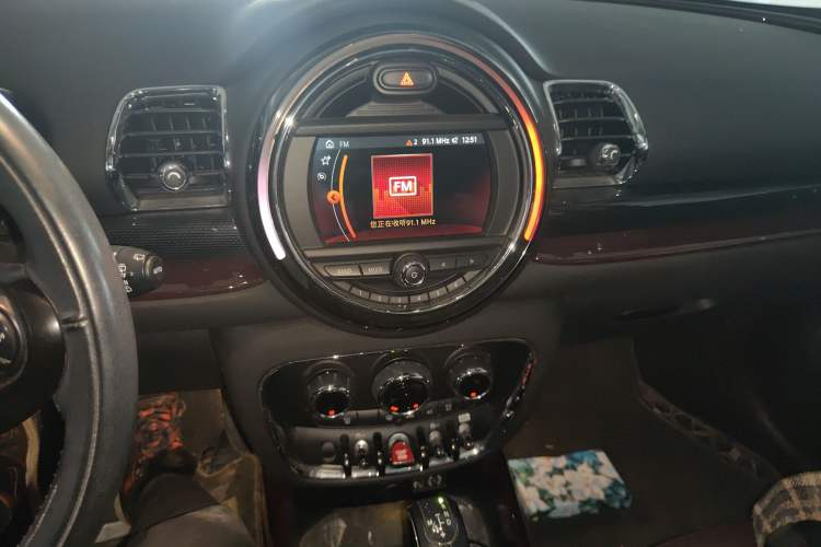 Used MINI Clubman 2016 Revised Version 1.5T COOPER Connoisseur Edition Audio And AC Panel