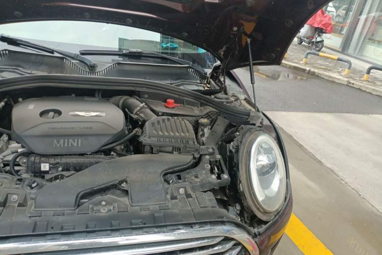 Used MINI Clubman 2016 Revised Version 1.5T COOPER Connoisseur Edition Engine Bay Left