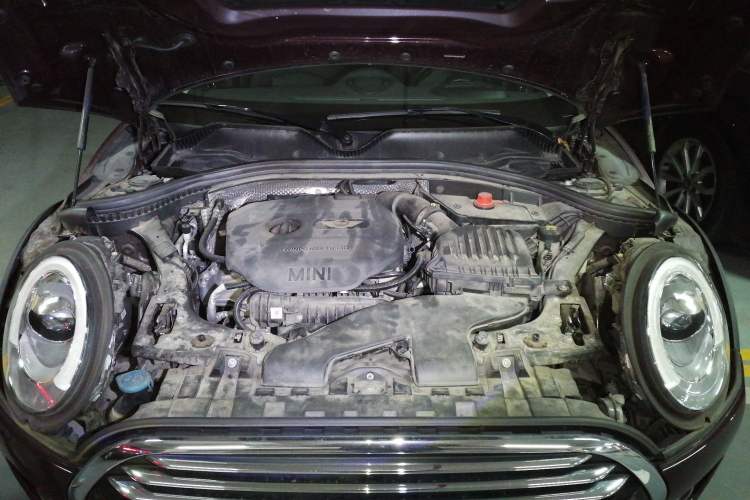 Used MINI Clubman 2016 1.5T COOPER Engine Bay