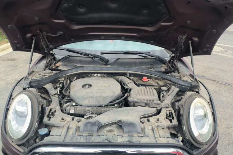 Used MINI Clubman 2016 Revised 2.0T COOPER S Engine Bay