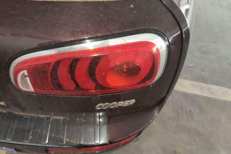 Used MINI Clubman 2016 Revised Version 1.5T COOPER Connoisseur Edition Exterior 3