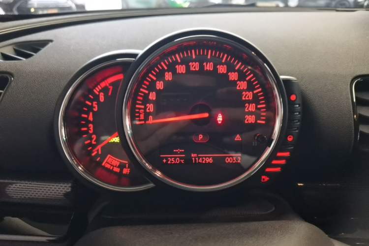 Used MINI Clubman 2016 2.0T COOPER S Instrument Cluster