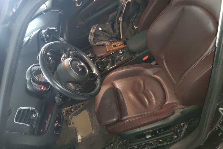 Used MINI Clubman 2016 Revised Version 1.5T COOPER Connoisseur Edition Left Front Seat