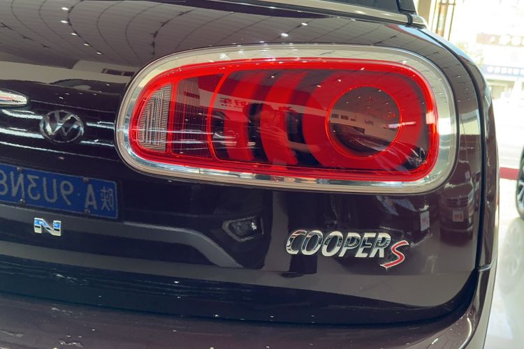 Used MINI Clubman 2016 2.0T COOPER S Right Rear Taillight