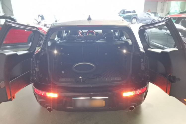 Used MINI Clubman 2016 2.0T COOPER S Trunk