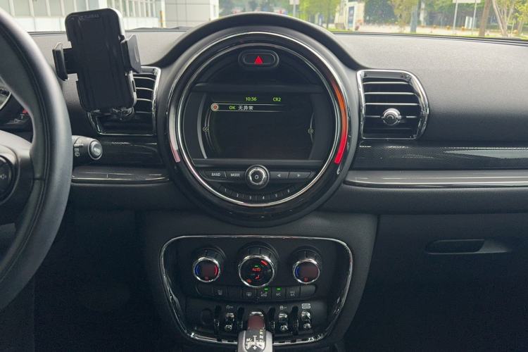 Used MINI Clubman 2016 Revised Version 1.5T COOPER Connoisseur Edition Audio And AC Panel