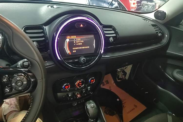 Used MINI Clubman 2016 Revised 2.0T COOPER S Audio And AC Panel