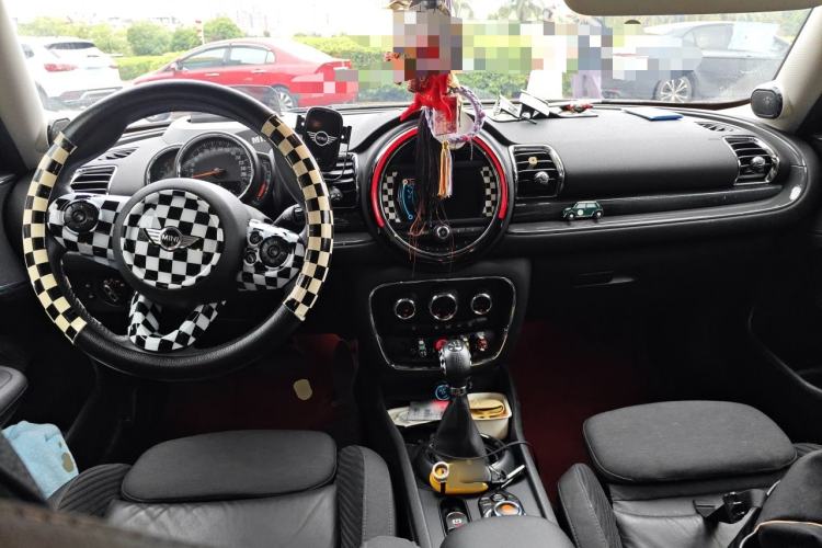 Used MINI Clubman 2016 Updated 1.5T COOPER Geek Edition Center Console