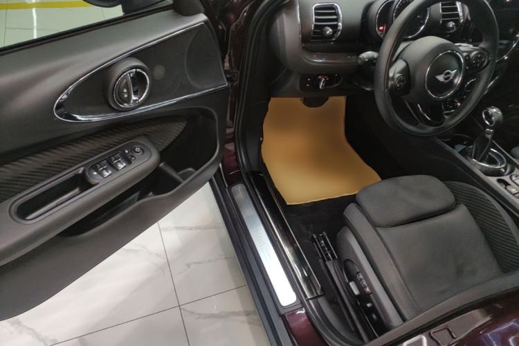 Used MINI Clubman 2016 Updated 1.5T COOPER Geek Edition Driver Seat
