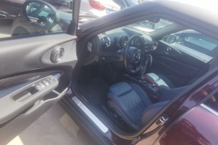 Used MINI Clubman 2016 Revised Version 1.5T COOPER Connoisseur Edition Driver Seat