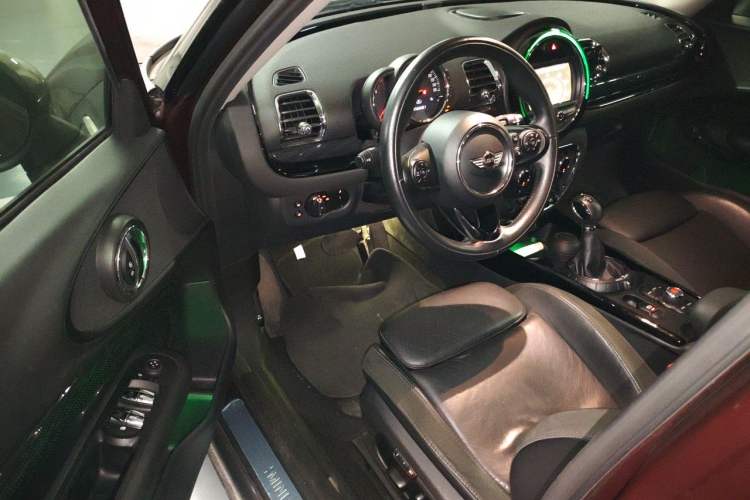 Used MINI Clubman 2016 Revised 1.5T COOPER Driver Seat