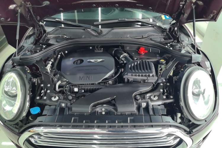 Used MINI Clubman 2016 Revised Version 1.5T COOPER Connoisseur Edition Engine Bay