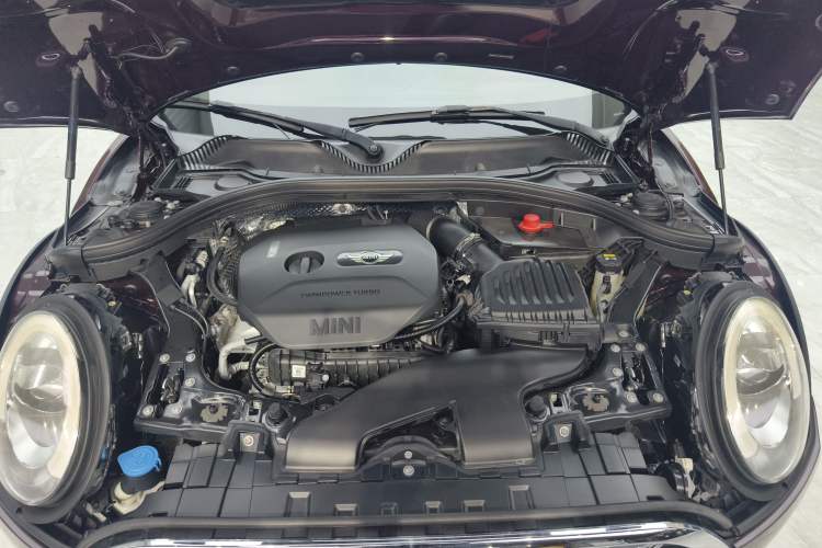 Used MINI Clubman 2016 Updated 1.5T COOPER Geek Edition Engine Bay